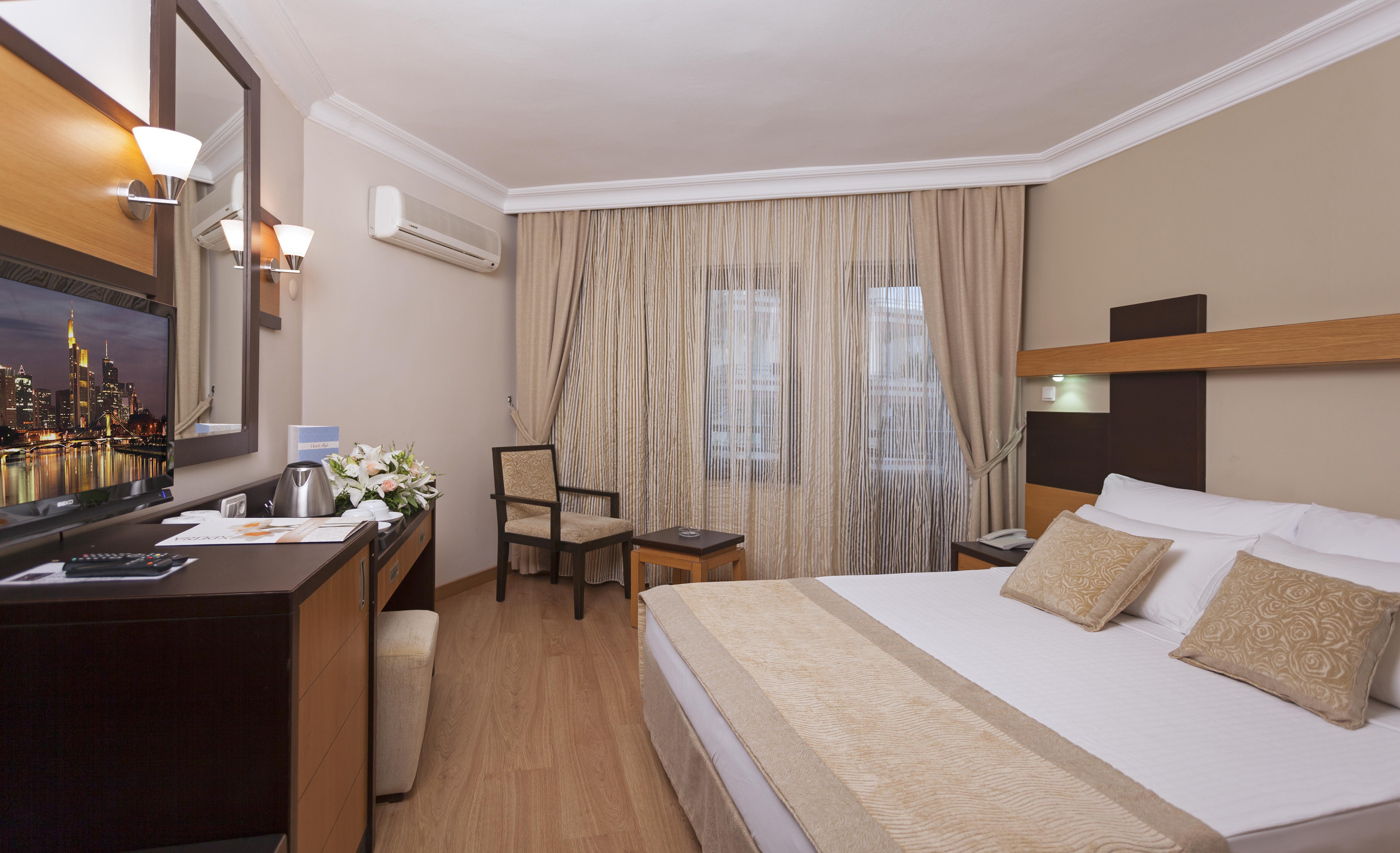Kandelor Hotell