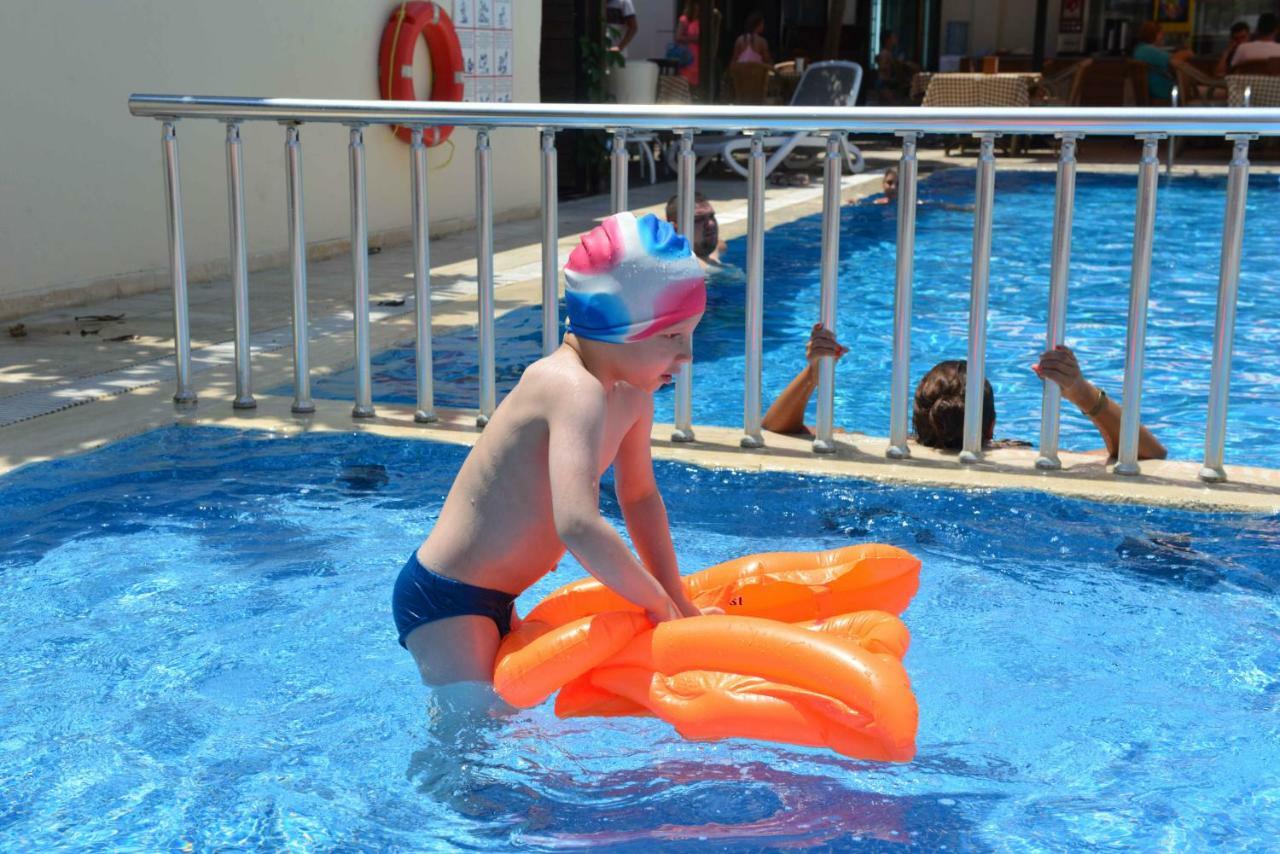 Hotell Kandelor 4*